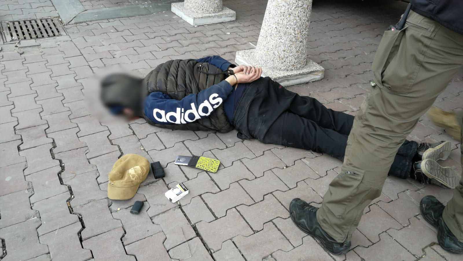 zloděj_2.jpg