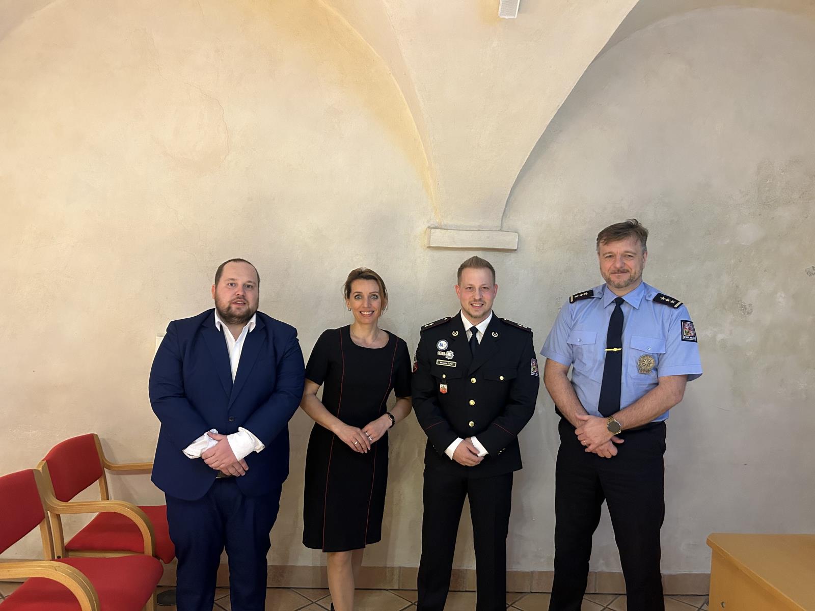 Místostarosta Mgr. Jan Kotrba, por. Bc. Martina Joklová, por. Miroslav Šupík Dis., plk. Ing. Bc. Pavel Bártík .jpg