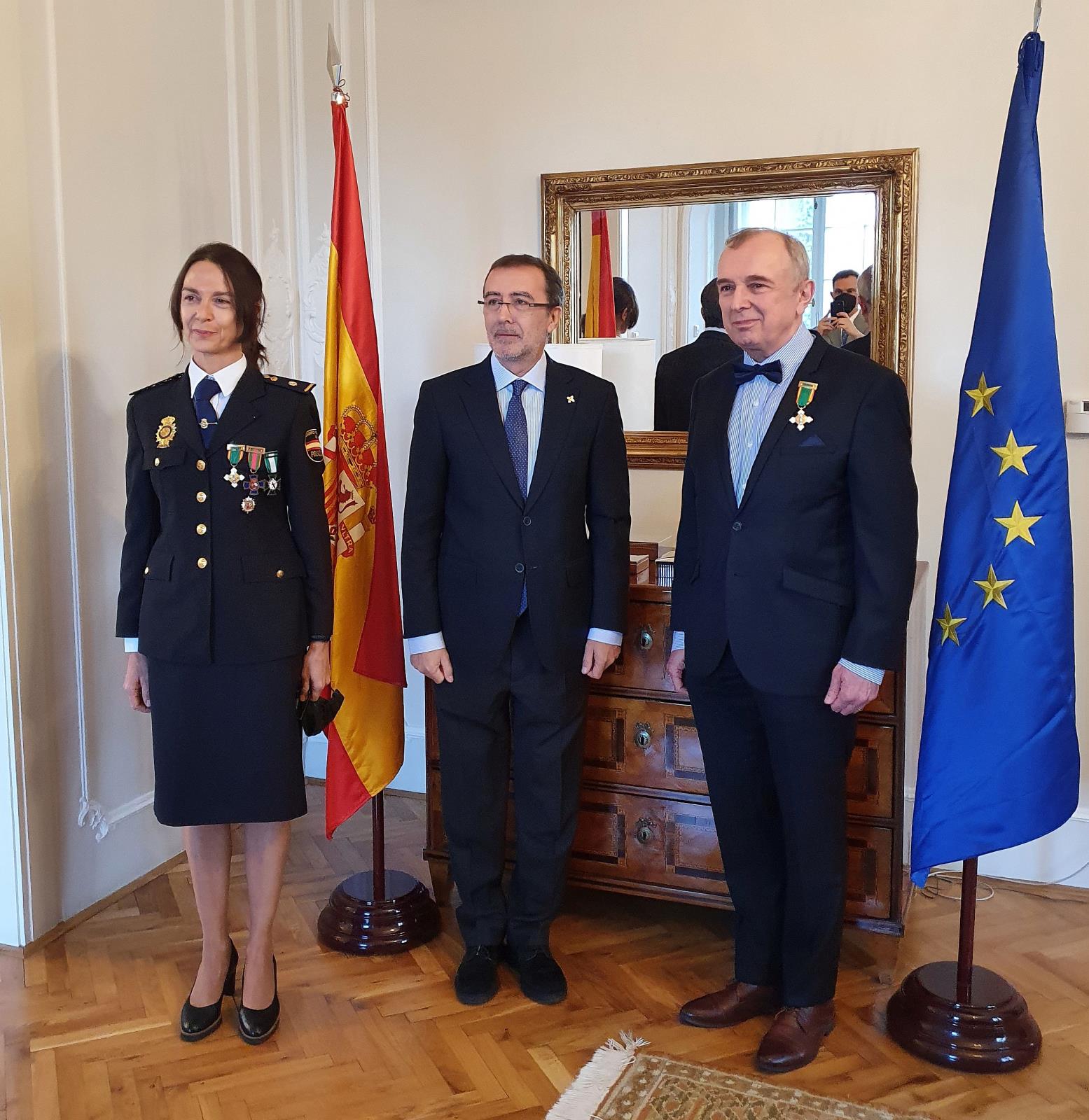 ocenění španělské národní policie (2).jpg