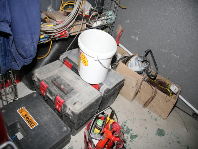 Vloupání do dodávek - nářadí - 08.JPG 