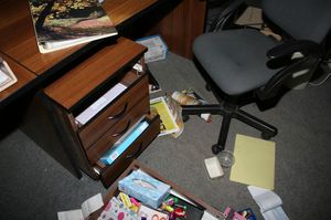 vloupání pohř. služba 