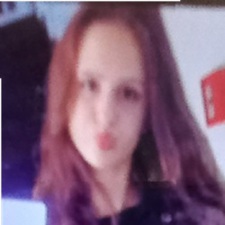 LENKA ŘEZNÍČKOVÁ