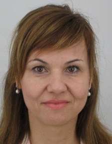 LENKA PELIKÁNOVÁ