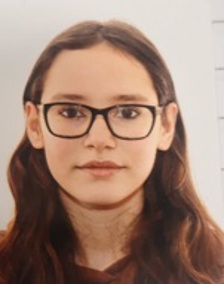 LENKA VOZATÁROVÁ