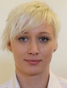 LENKA VOJÁKOVÁ