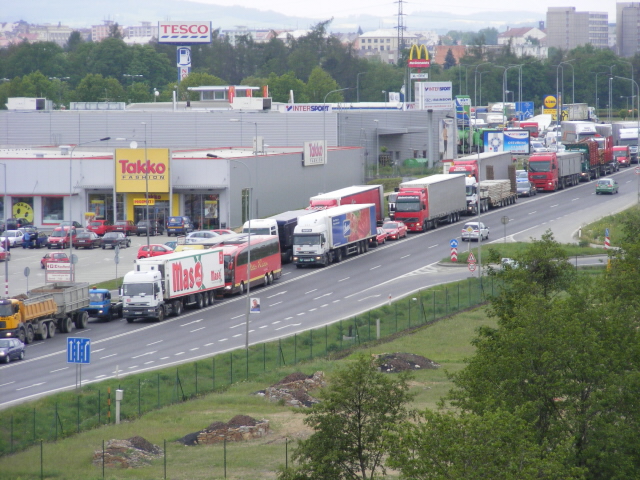 Zablokovaná doprava v Táboře - 14.5.2009.jpg