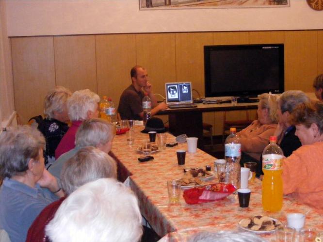 Setkání se seniory Radomyšl 004.jpg