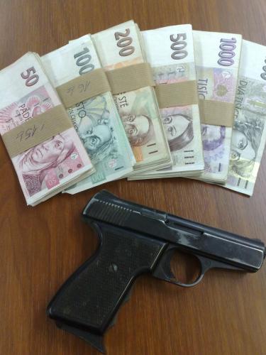 Foto:PČR  F-M