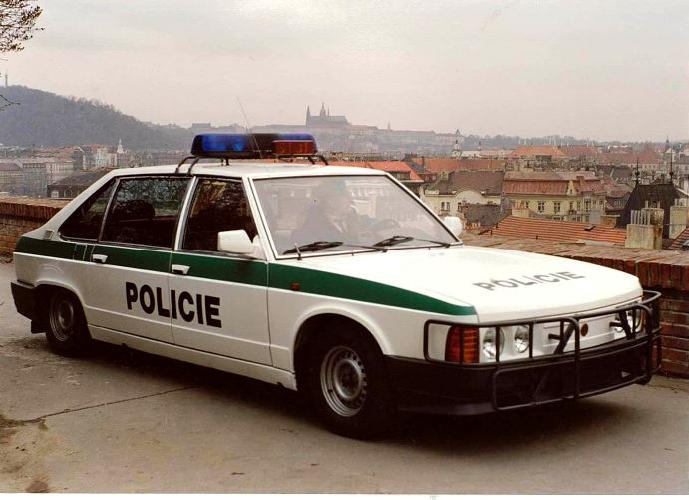 tatra613.jpg