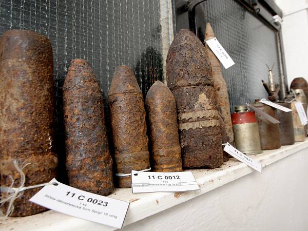 Pyrotechnik k munici Granát velké ráže ohrozí i víc než na kilometr1.jpg