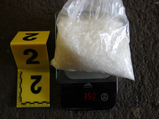 vážení zajištěných drog