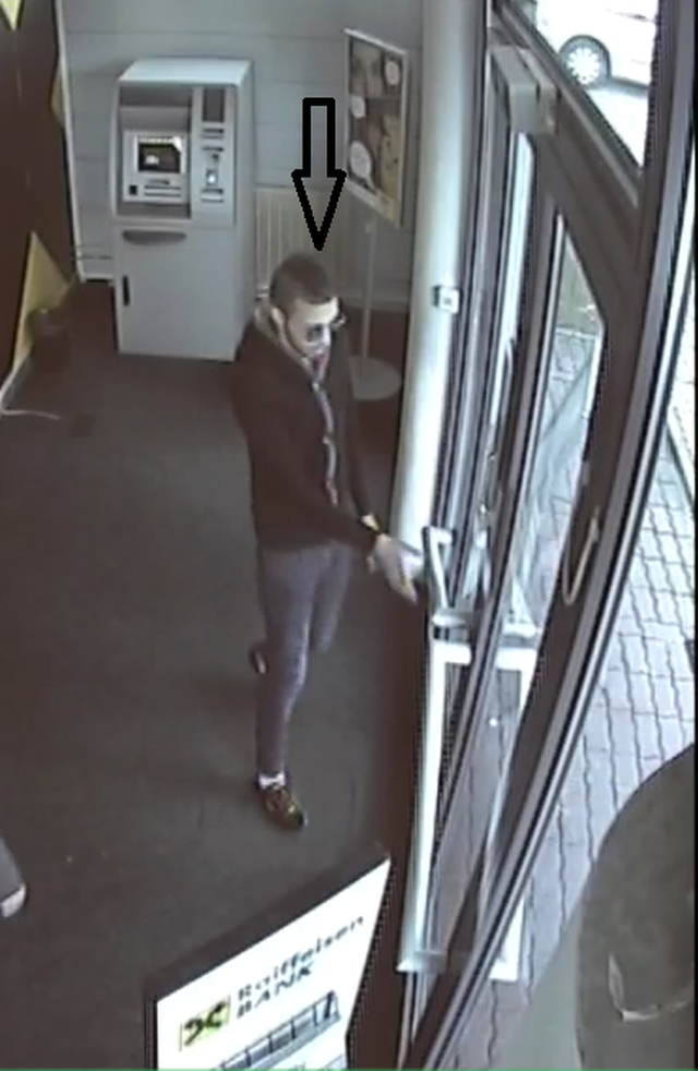 krádež tašky 3.png