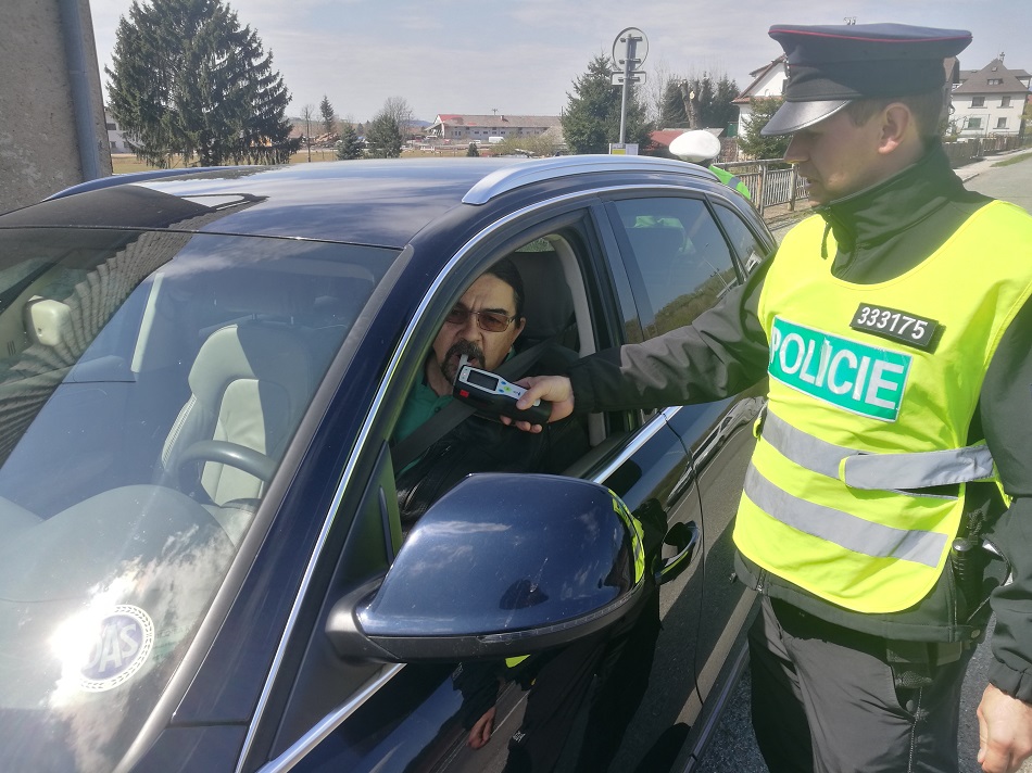 Řídím, piju neoalko - 17.4.2019.jpg