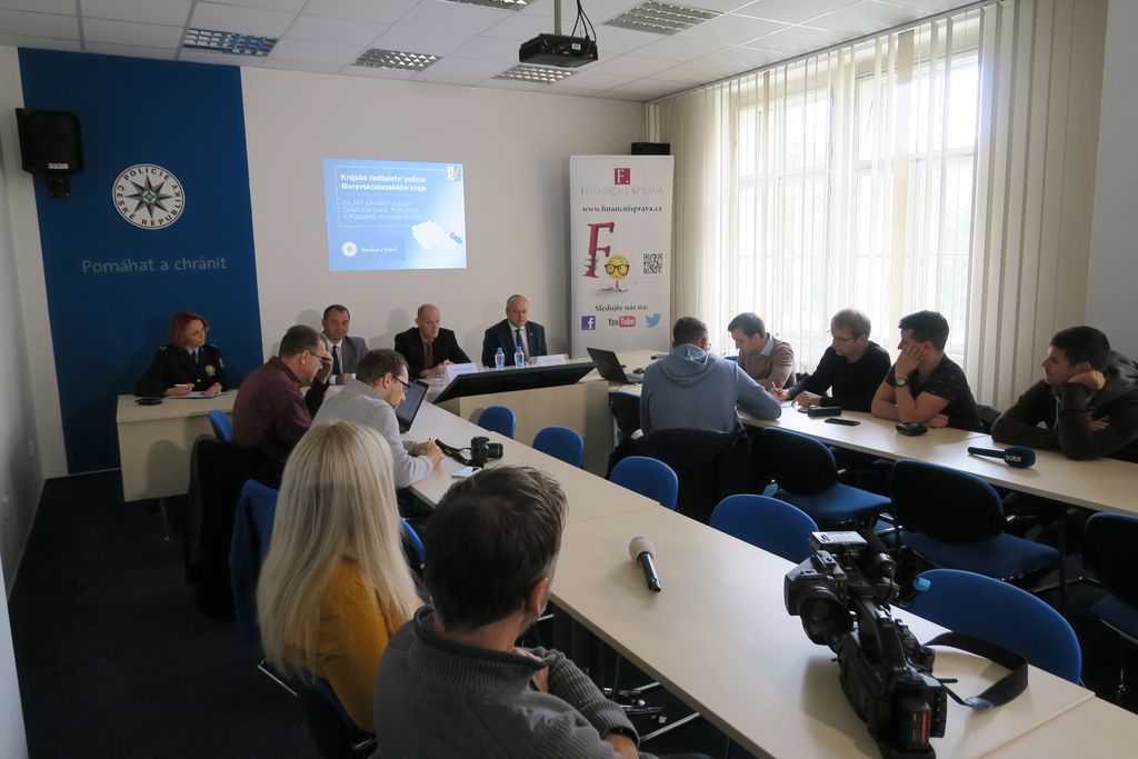 2 02tiskovka-menší.jpg