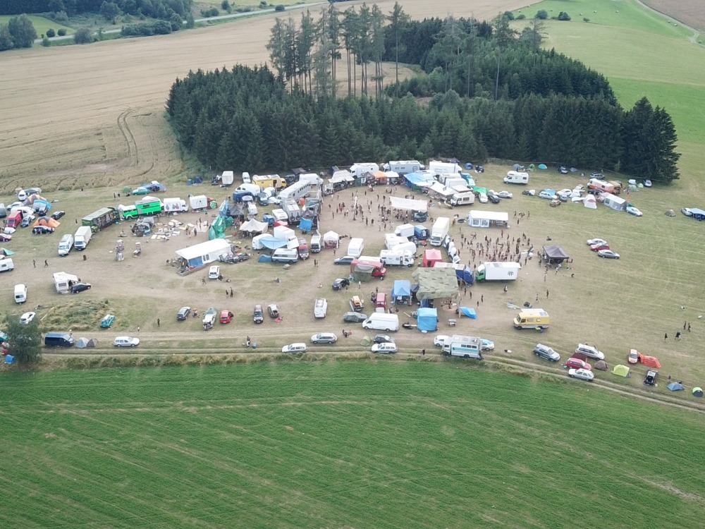 Snímek z dronu v 18.00 hodin 26.7.2020.jpg