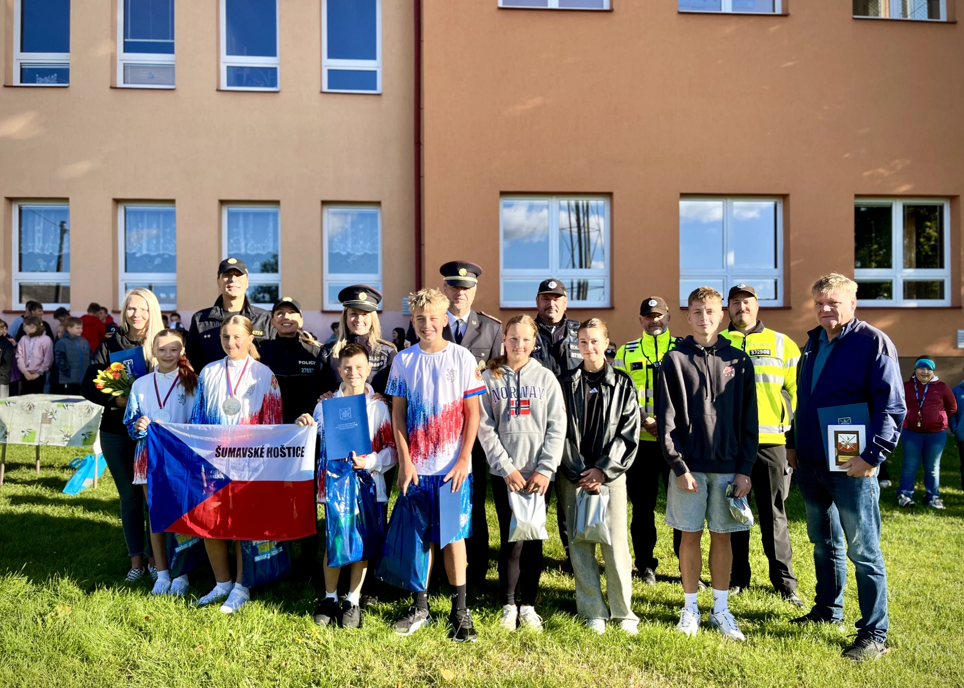 Policisté ocenili úspěšné reprezentanty z mistrovství Evropy