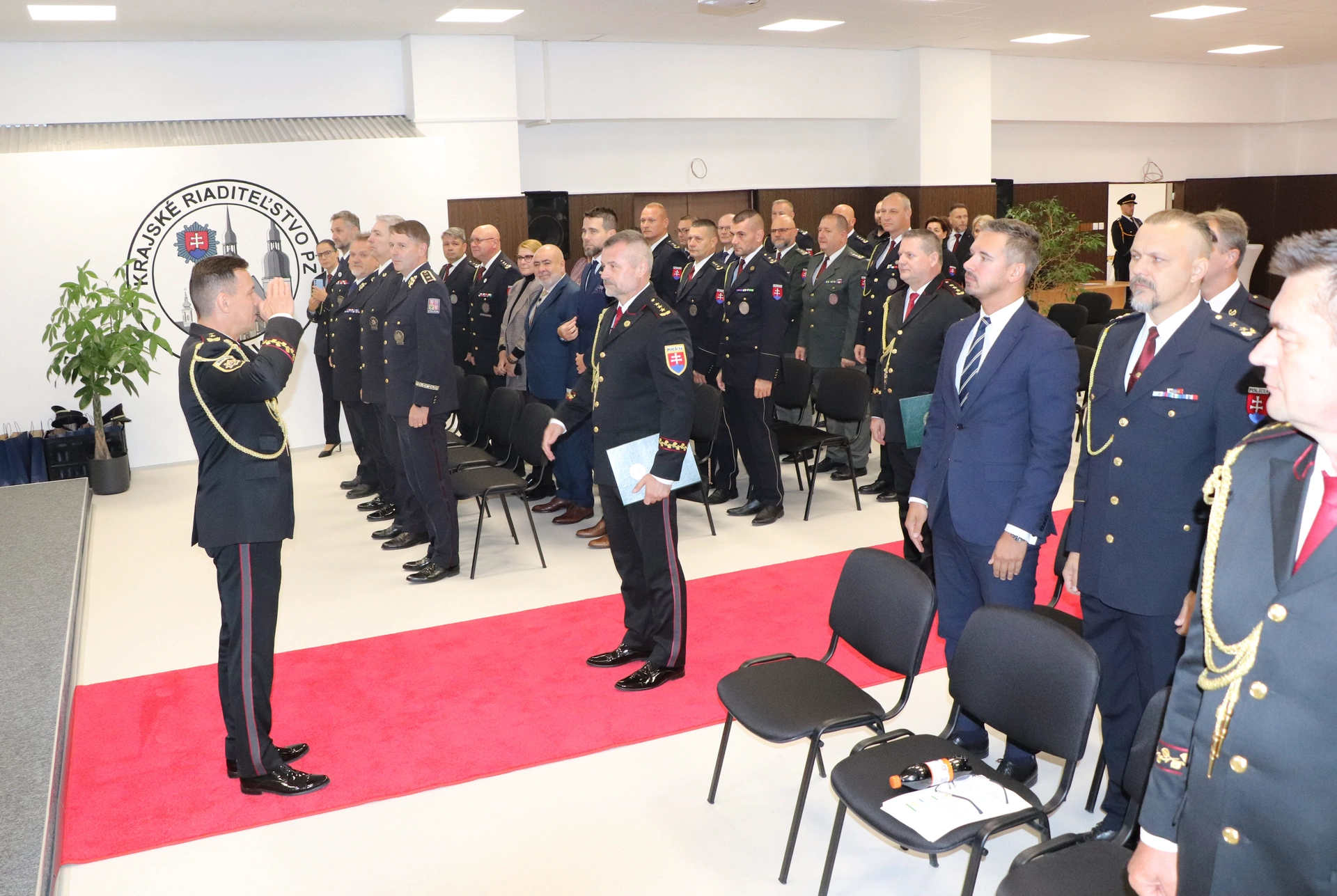 Čeští a slovenští policisté se setkali při 15. výročí založení společného centra