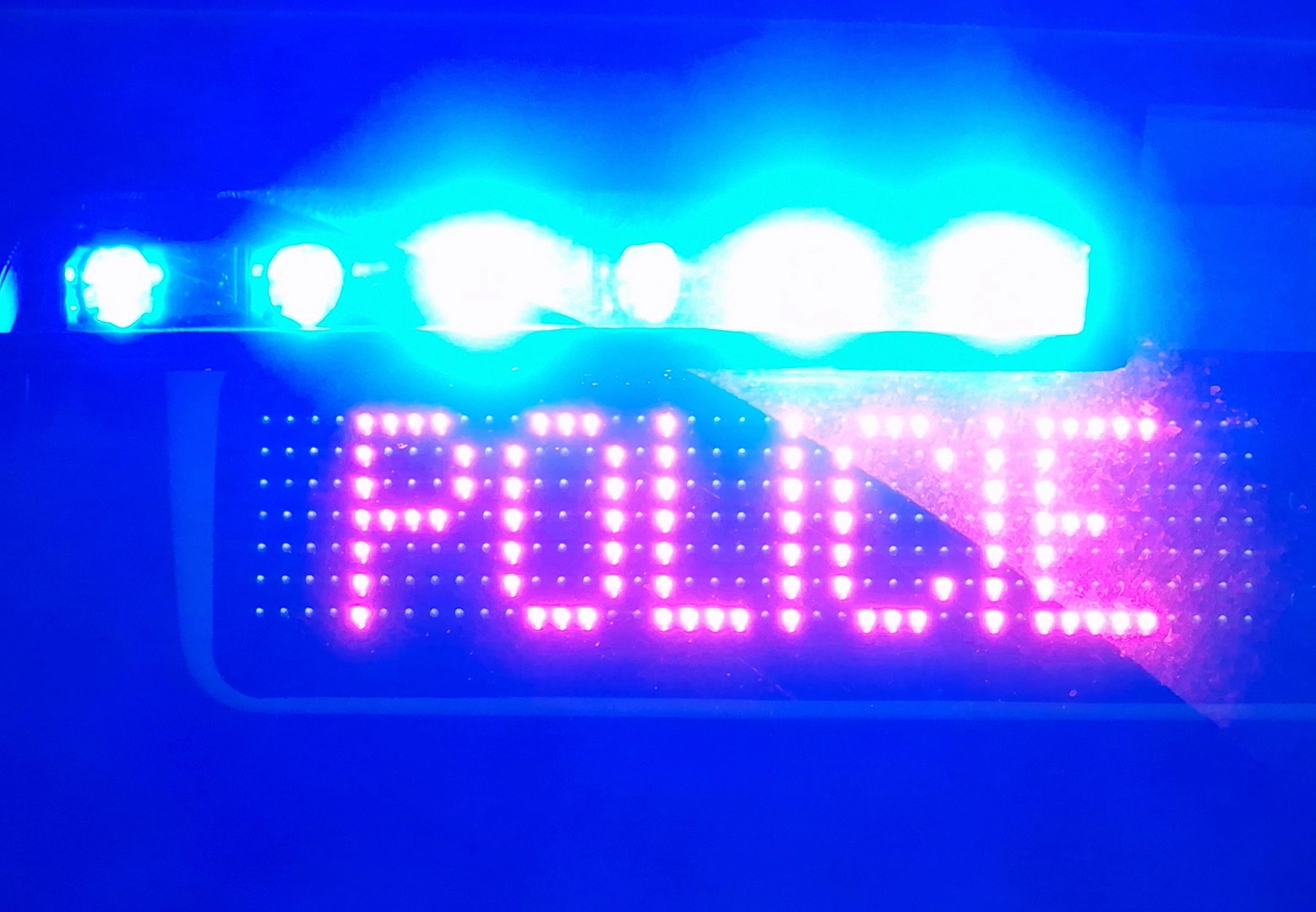 Do porodnice s policejním doprovodem
