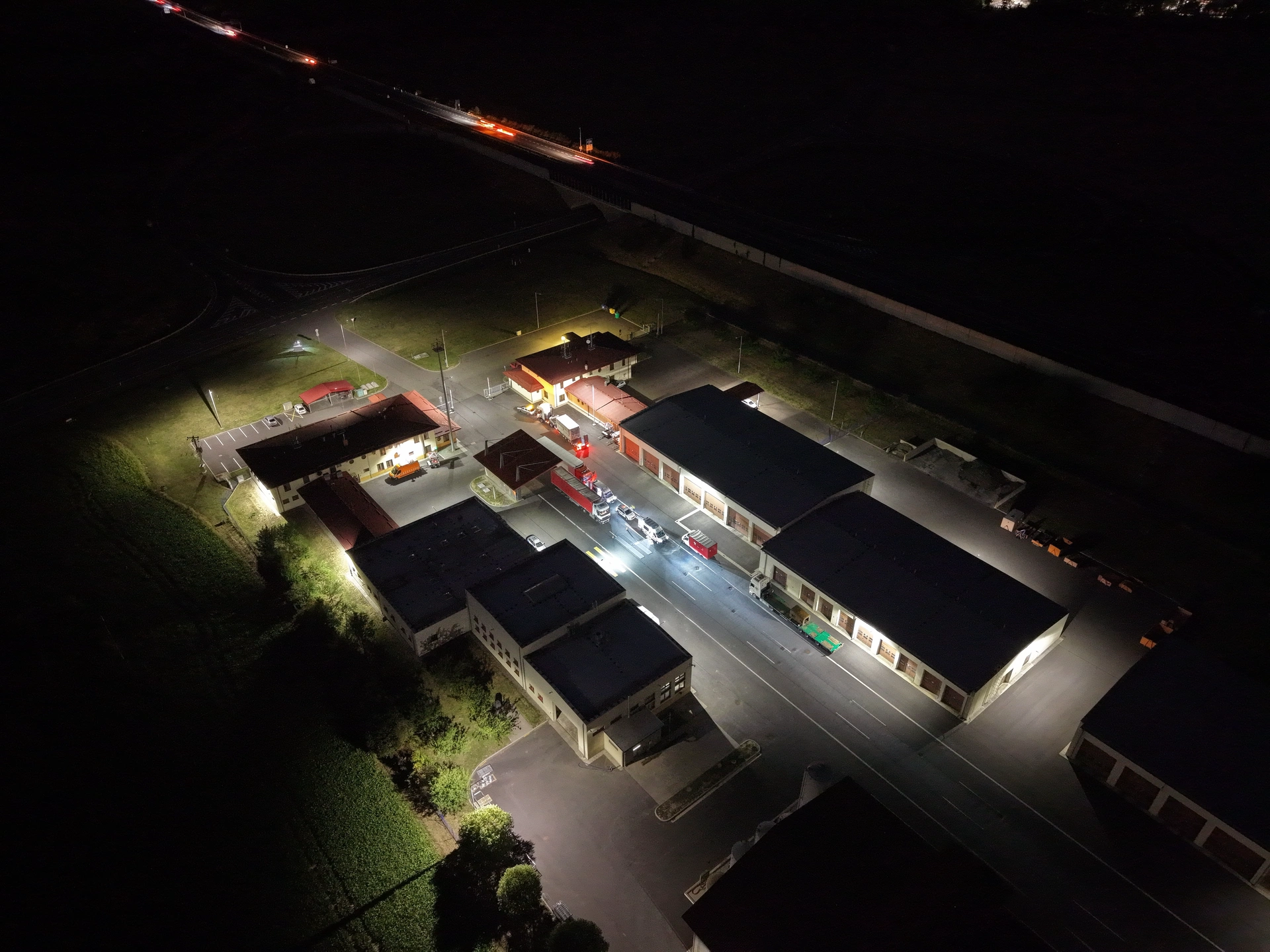 Moravskoslezský KAMION – TEAM a INSID společně na dálnici D1