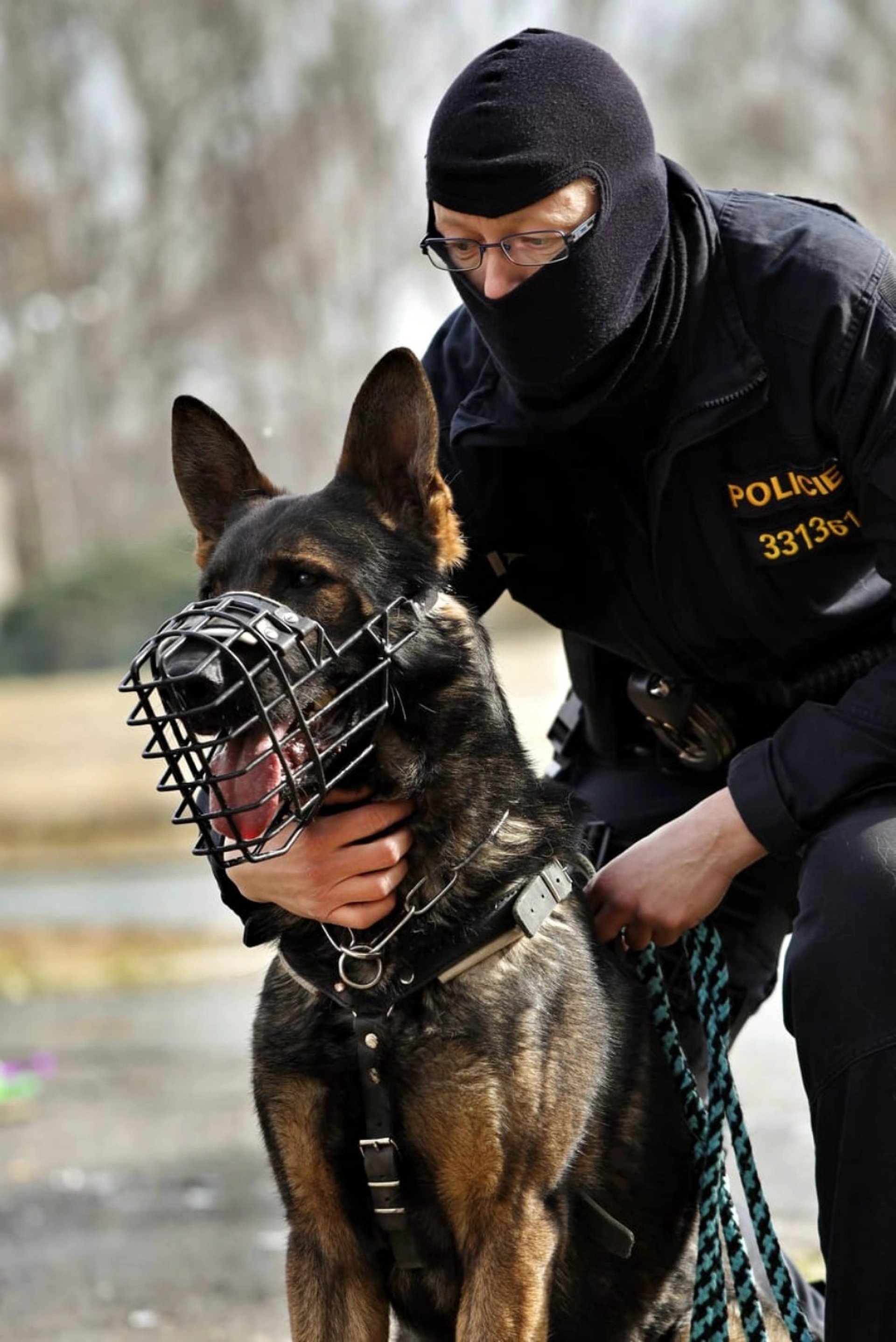 Skvělá spolupráce policistů, kriminalistů a čtyřnohého parťáka