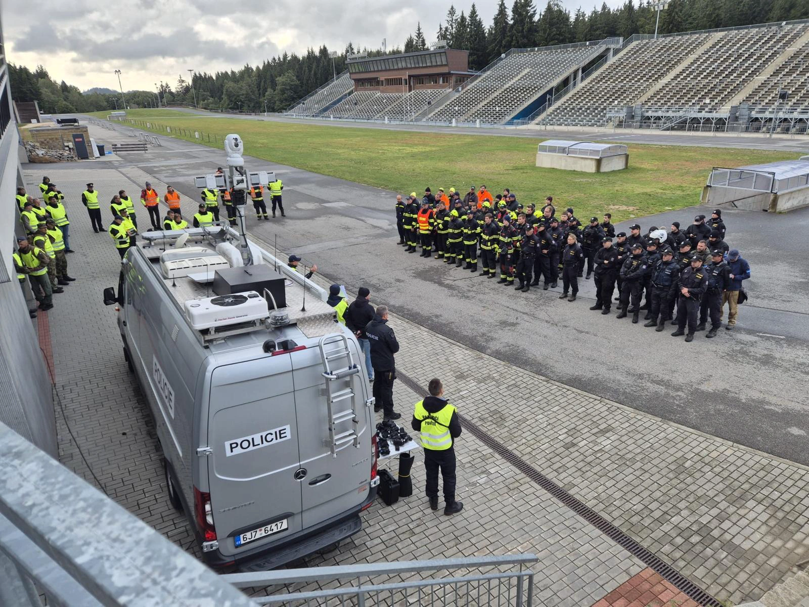 Policisté procvičovali pátrací akci